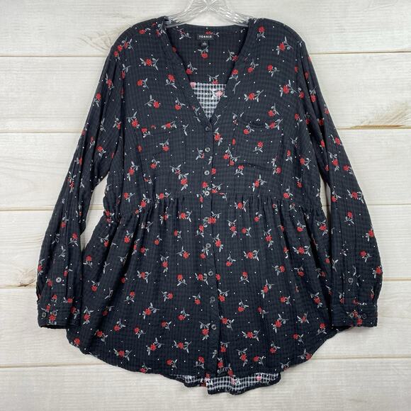 Torrid Top Plus Size 1X Black/Red Rose Floral Babydoll Tunic Button Up V Neck - Picture 1 of 10